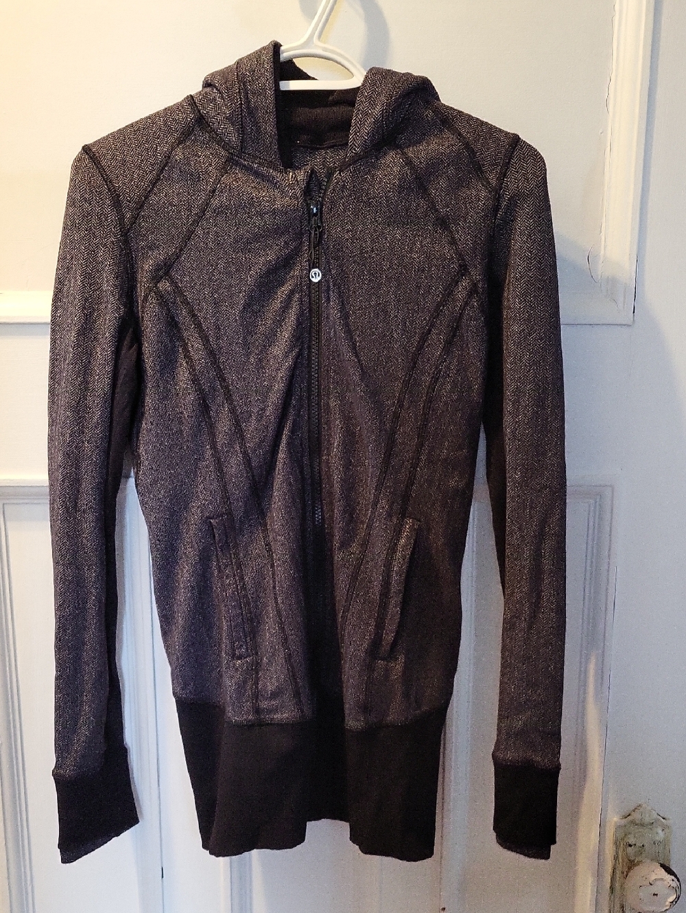 Lululemon Grey / Black Zip-Up Hoodie